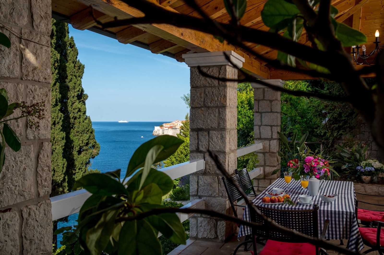 Villa Dubrovnik Palace
