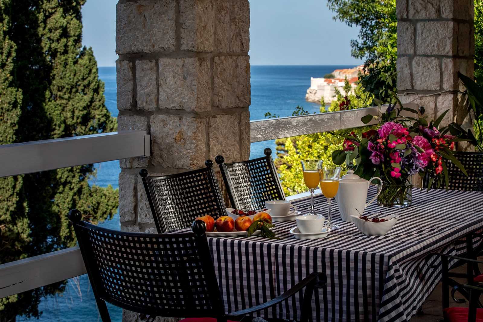 Villa Dubrovnik Palace