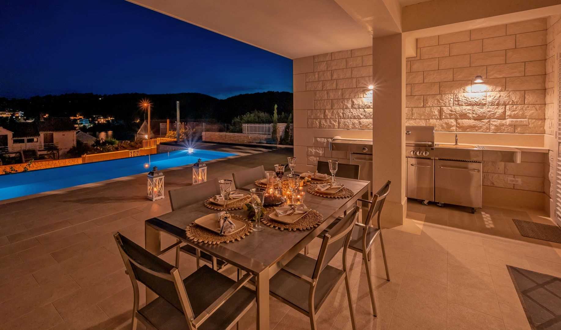Villa View Sumartin