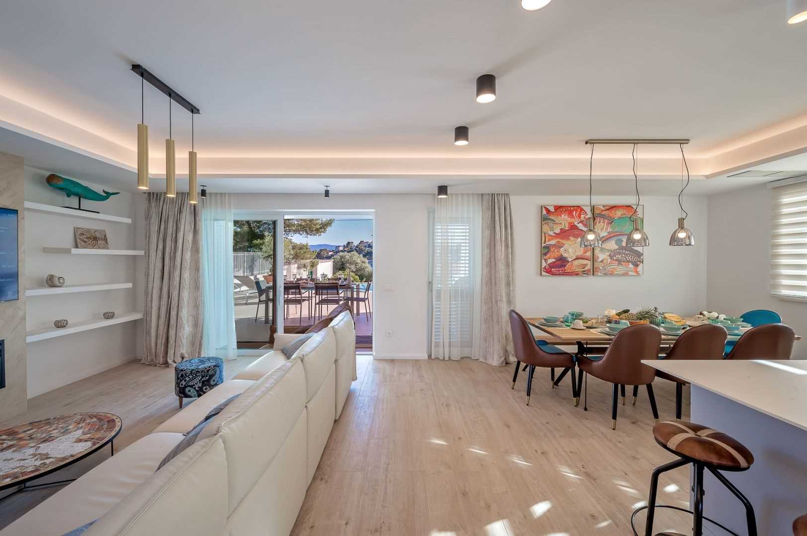 Villa View Sumartin