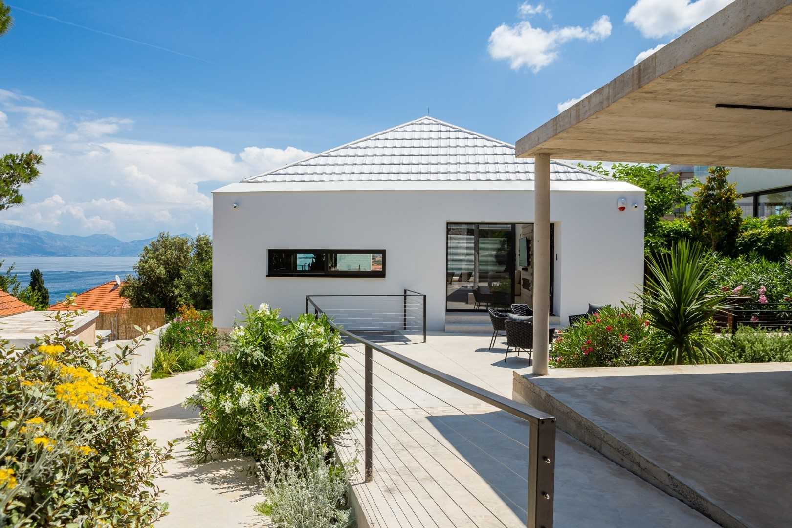Villa Sebastian