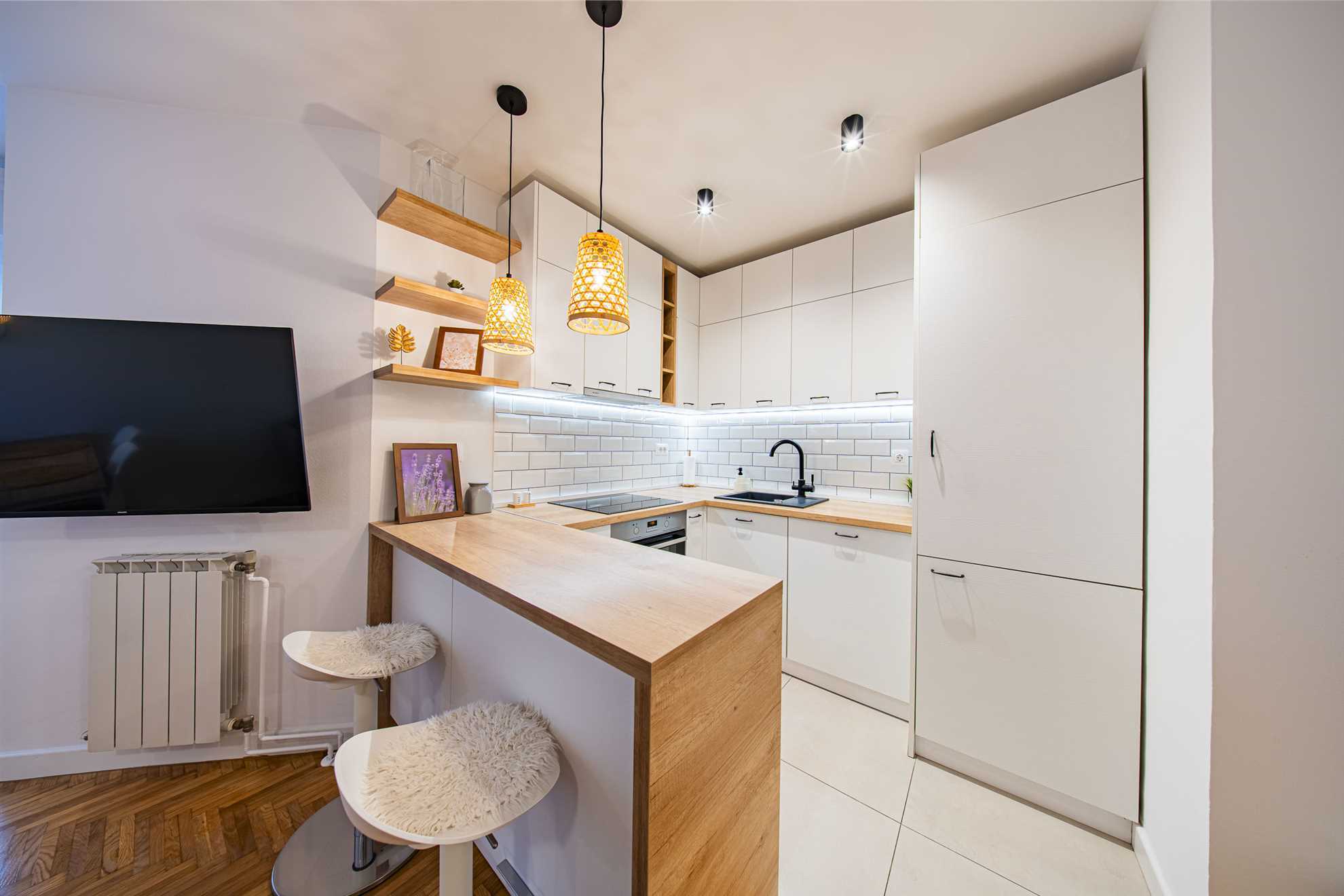 [194] Zvonigradska 27 [194]