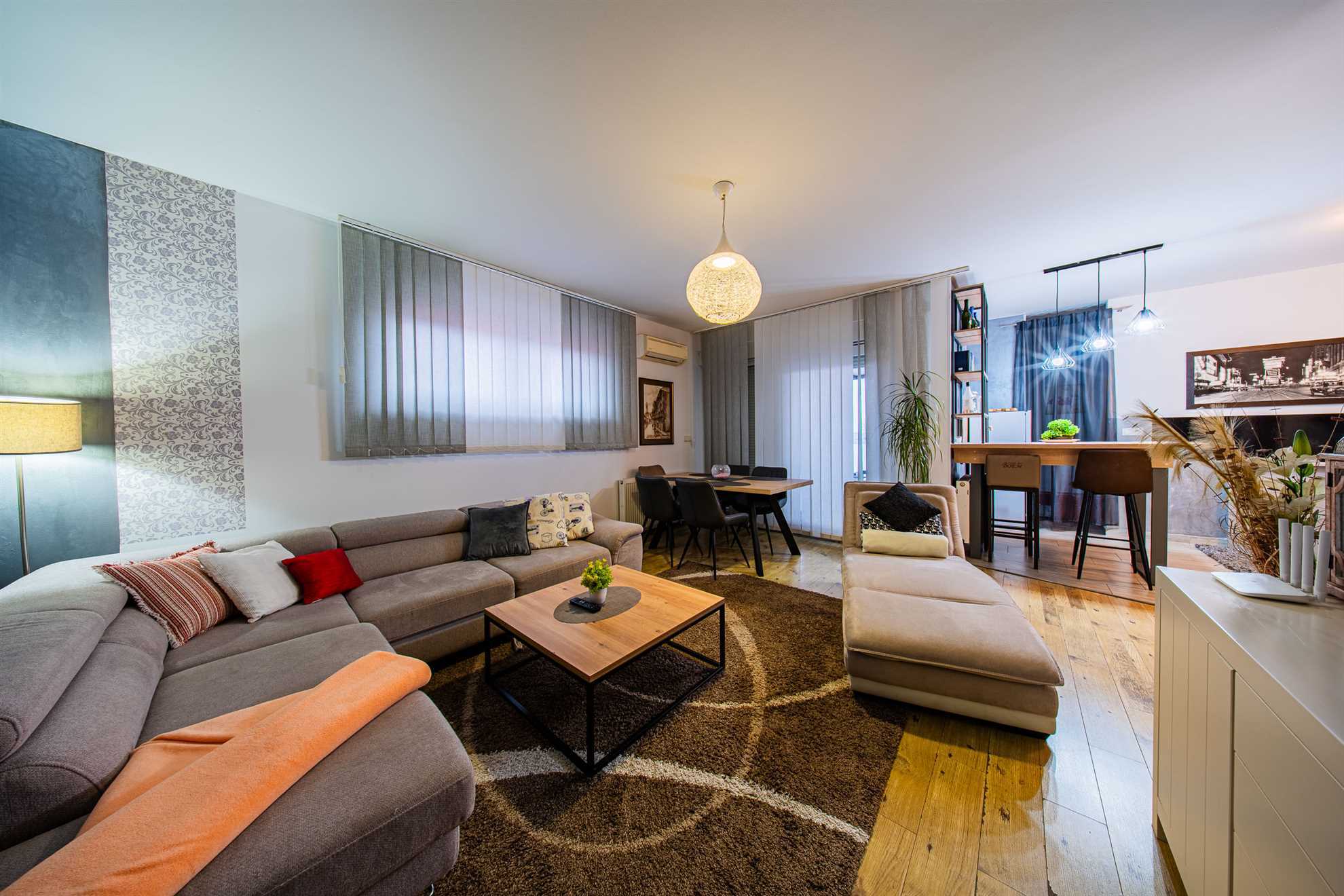 [203] Svetoklarska ulica 24J [203]