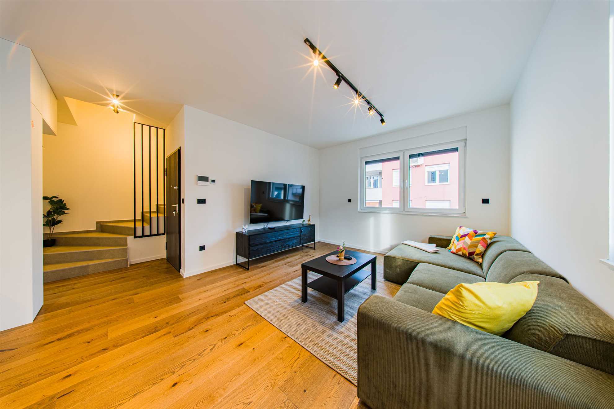 [205] Nehajska ulica 47 [205]