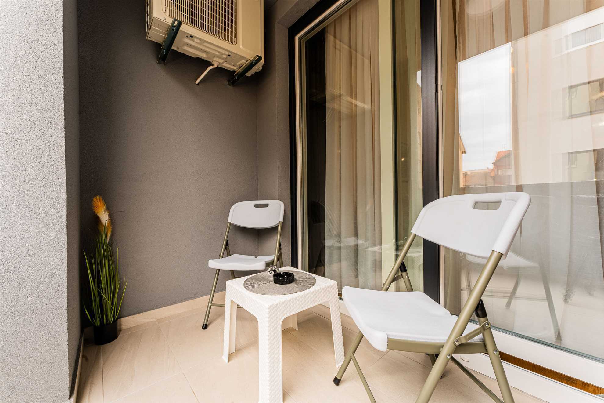 Flex SelfCheckIns 137/2 Bedrooms/Parking/2 Loggias