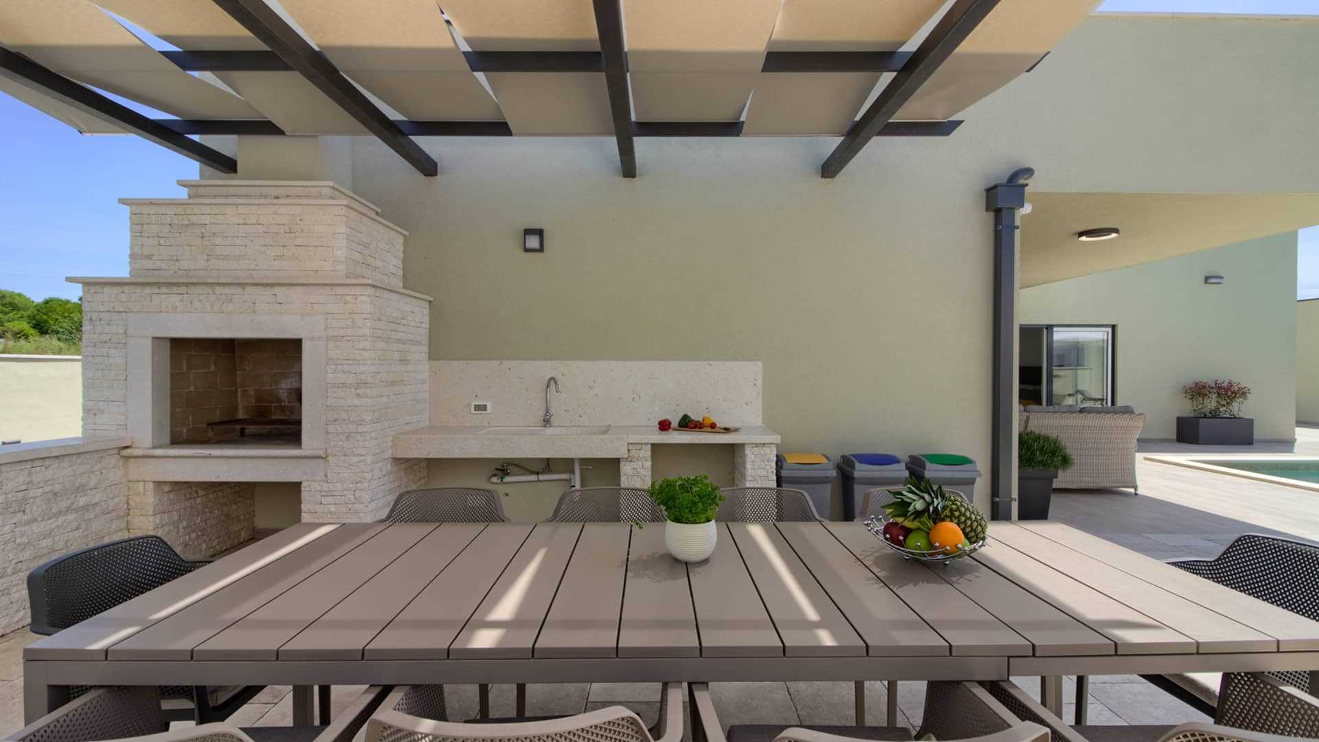 Villa Mako - The modern luxury villa with swimming pool and whirlpool in a quiet suburb of Pula