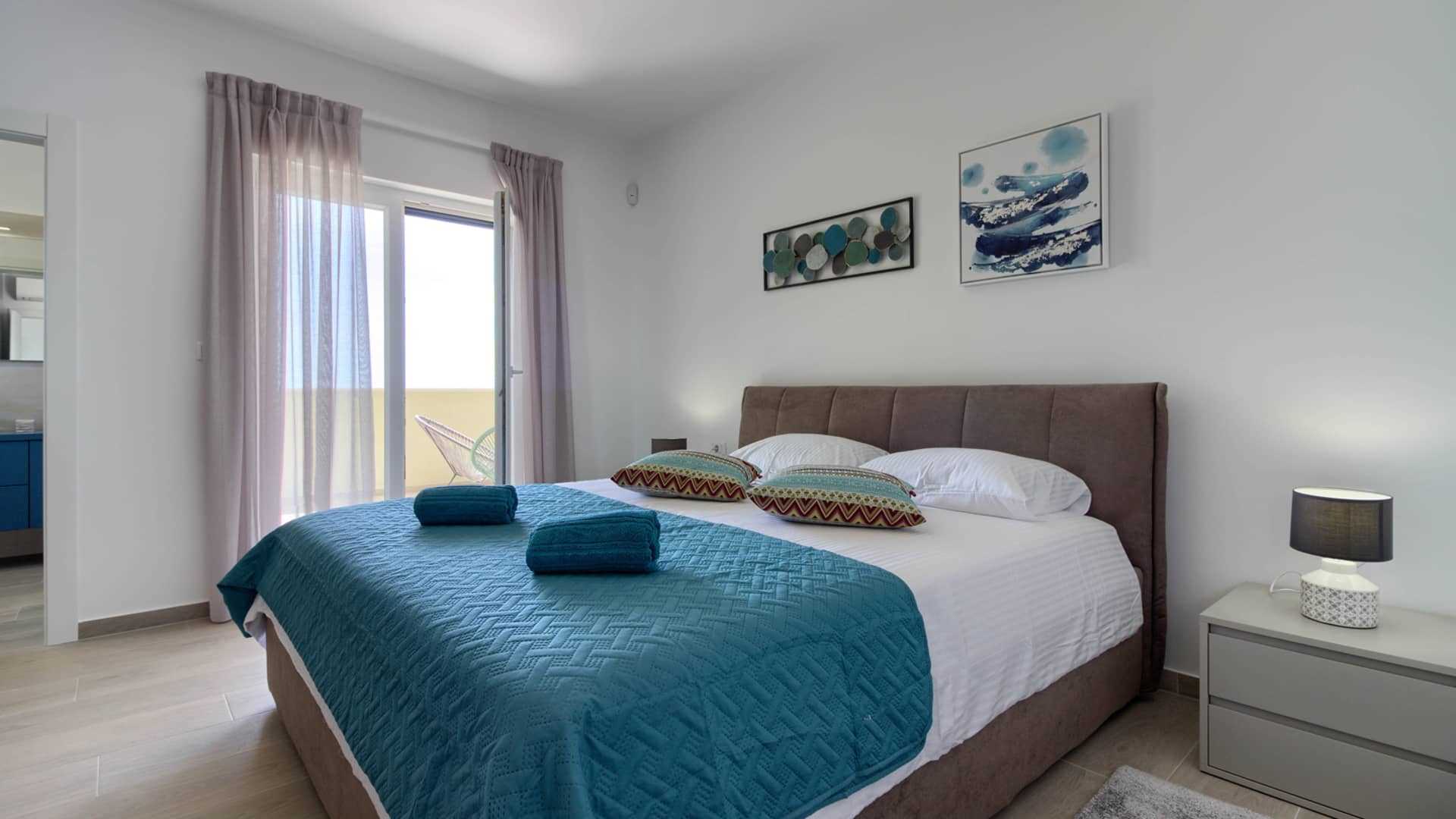 Villa Mako - The modern luxury villa with swimming pool and whirlpool in a quiet suburb of Pula