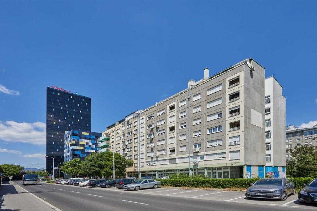Apartment MADRAL