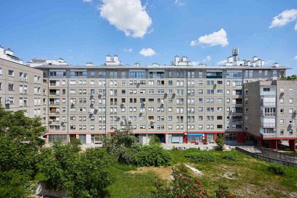 Apartment MADRAL