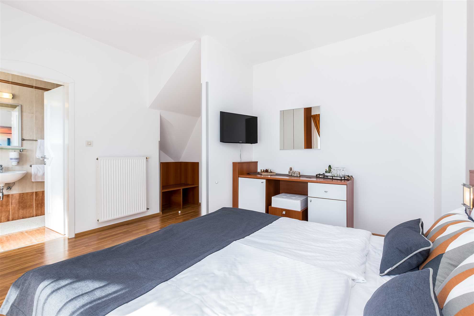 Rental #8885