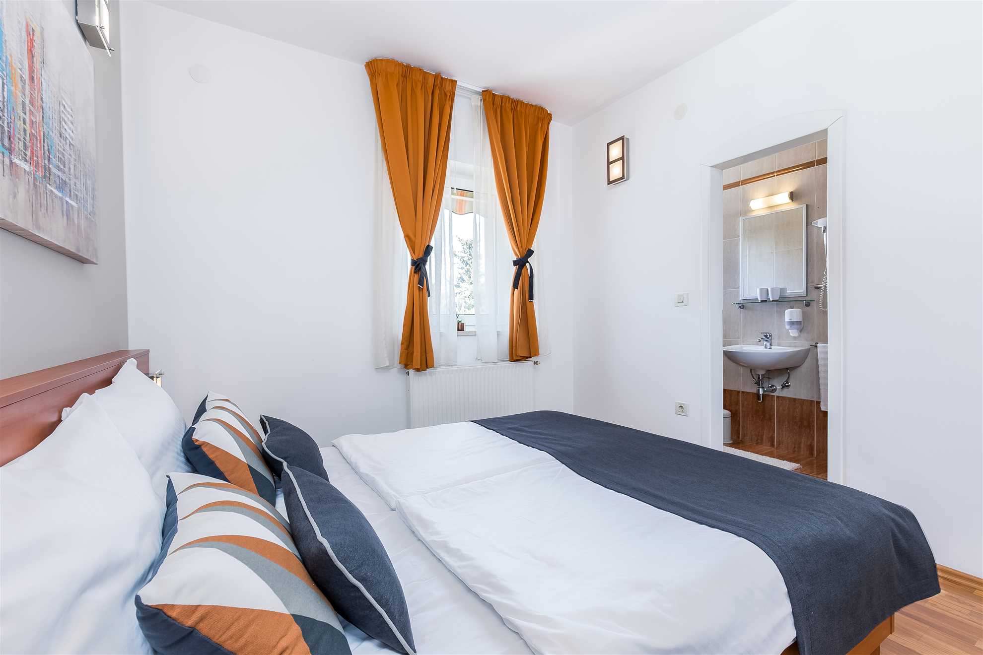 Rental #9373