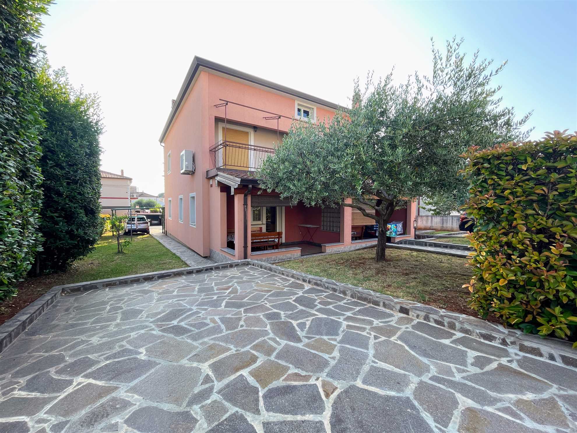 Apartman Nadja 1 blizu plaže