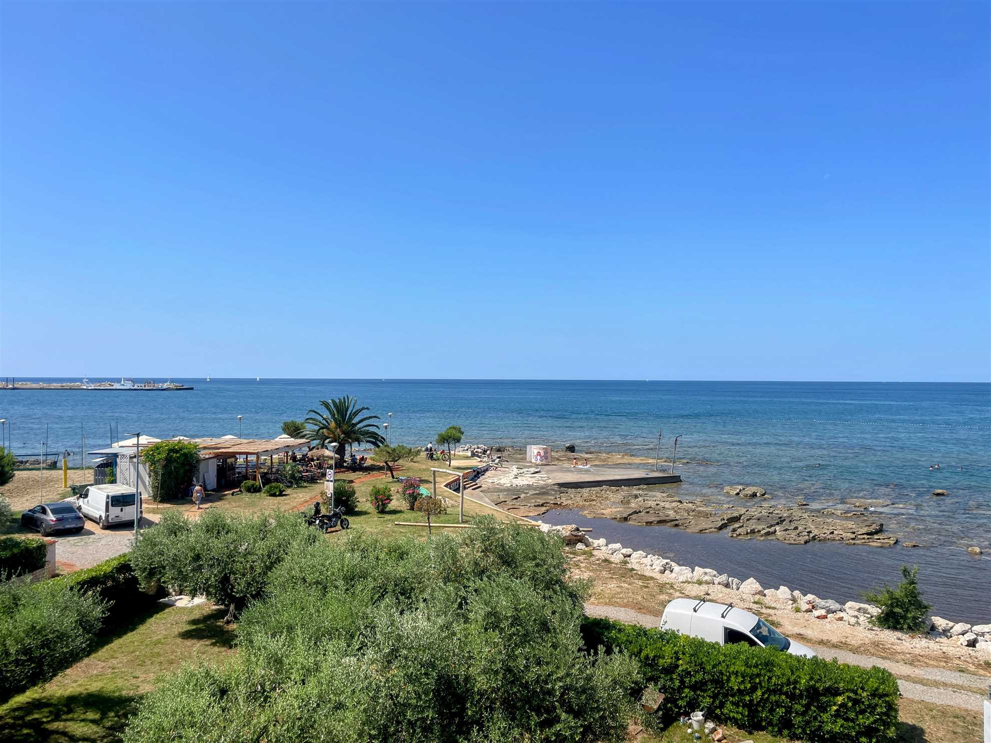 Apartment Sea View 2 first row to the sea