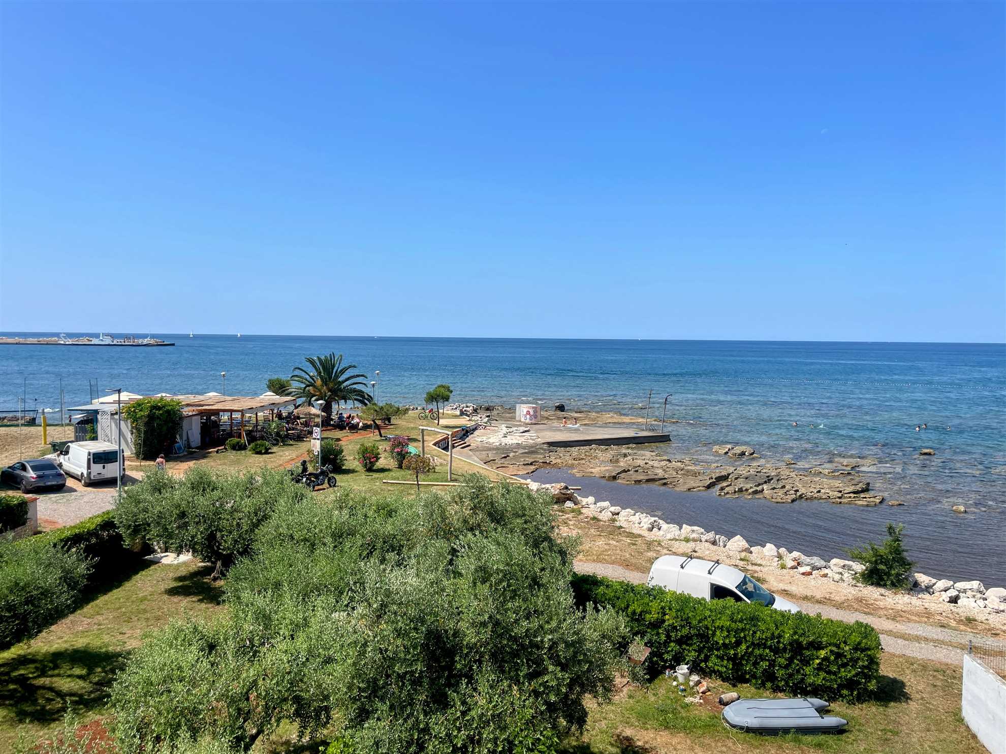 Apartment Sea View 2 first row to the sea