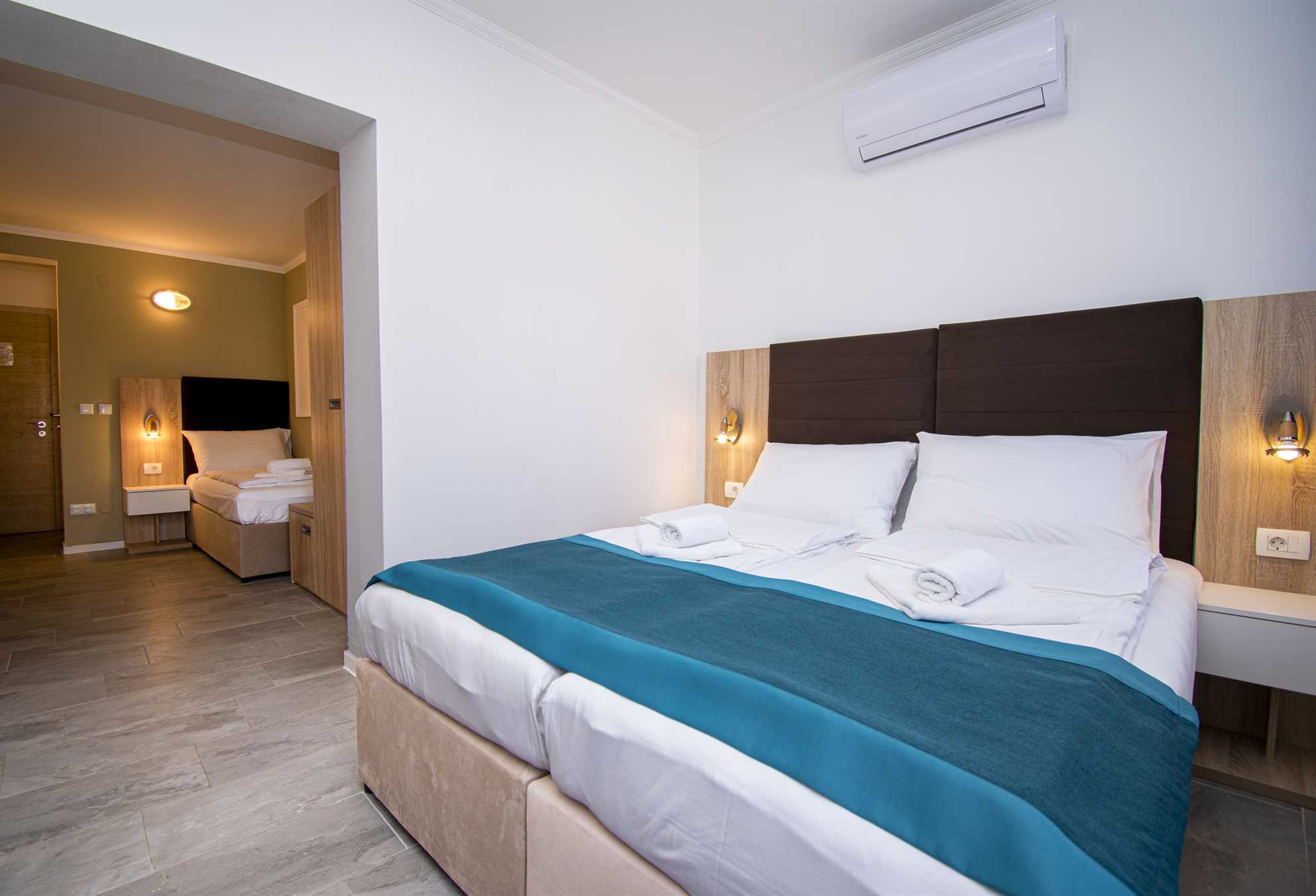 TRPL Family-Double bed