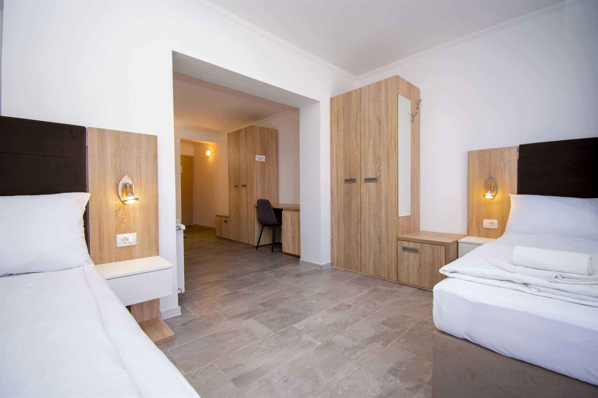Room for 3 person