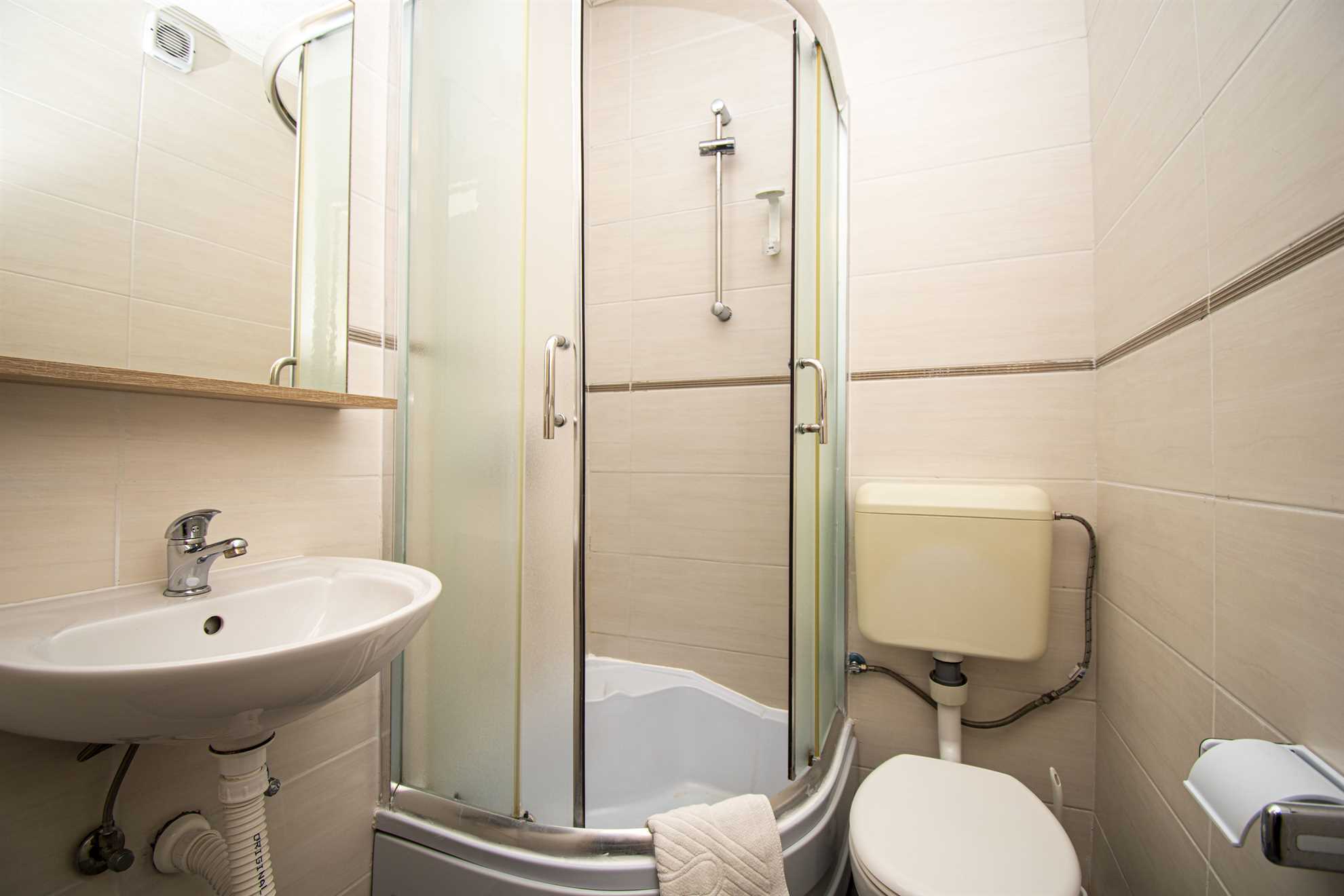 QDPL FAMILY ROOM FOR 4 PEOPLE