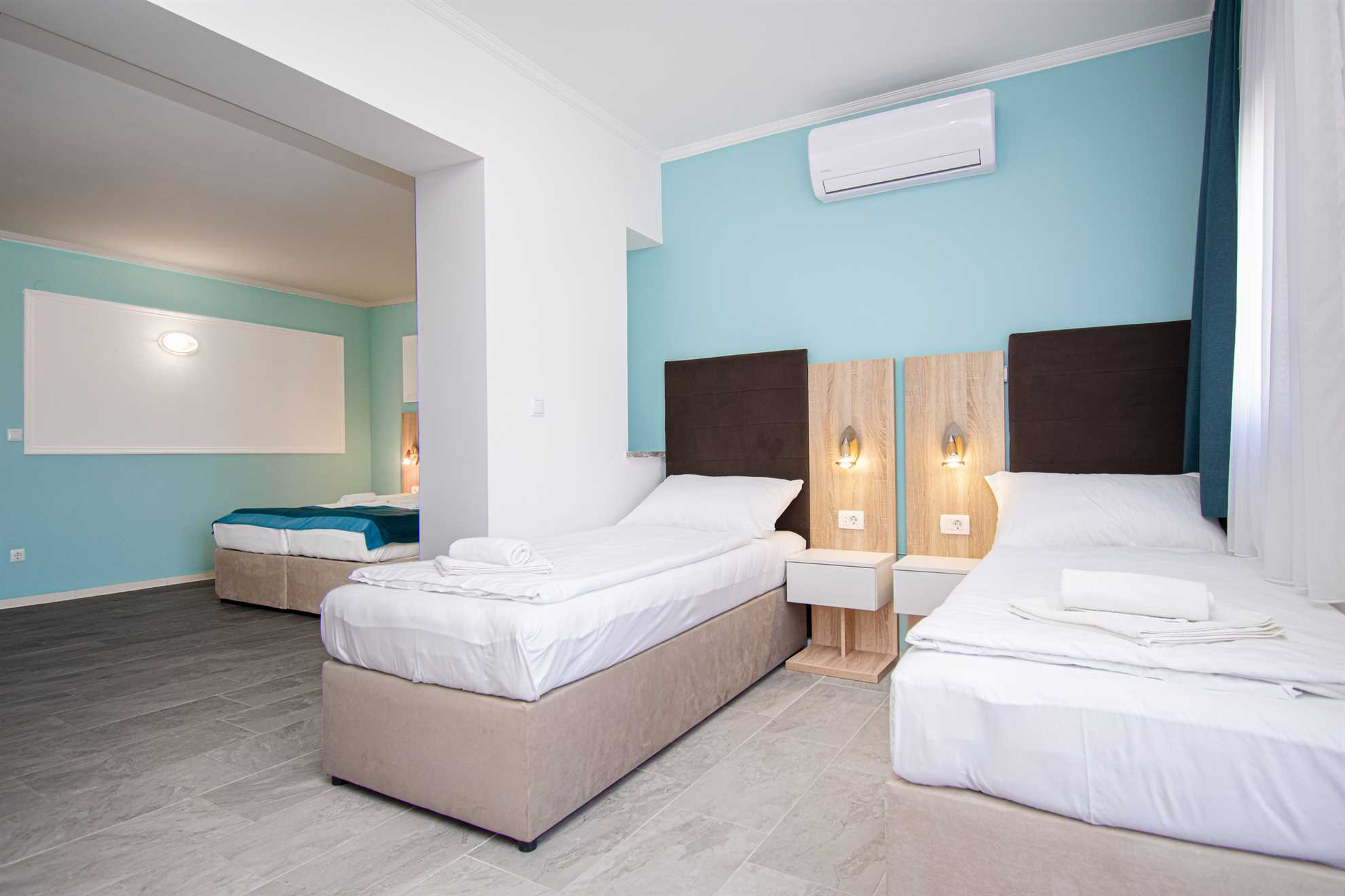 QDPL FAMILY ROOM FOR 4 PEOPLE