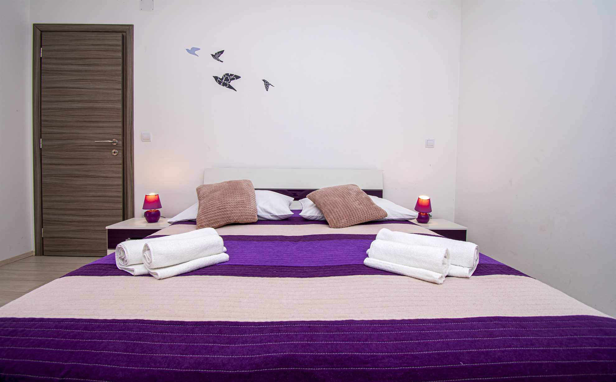 LotusPoolApart One Bedroom