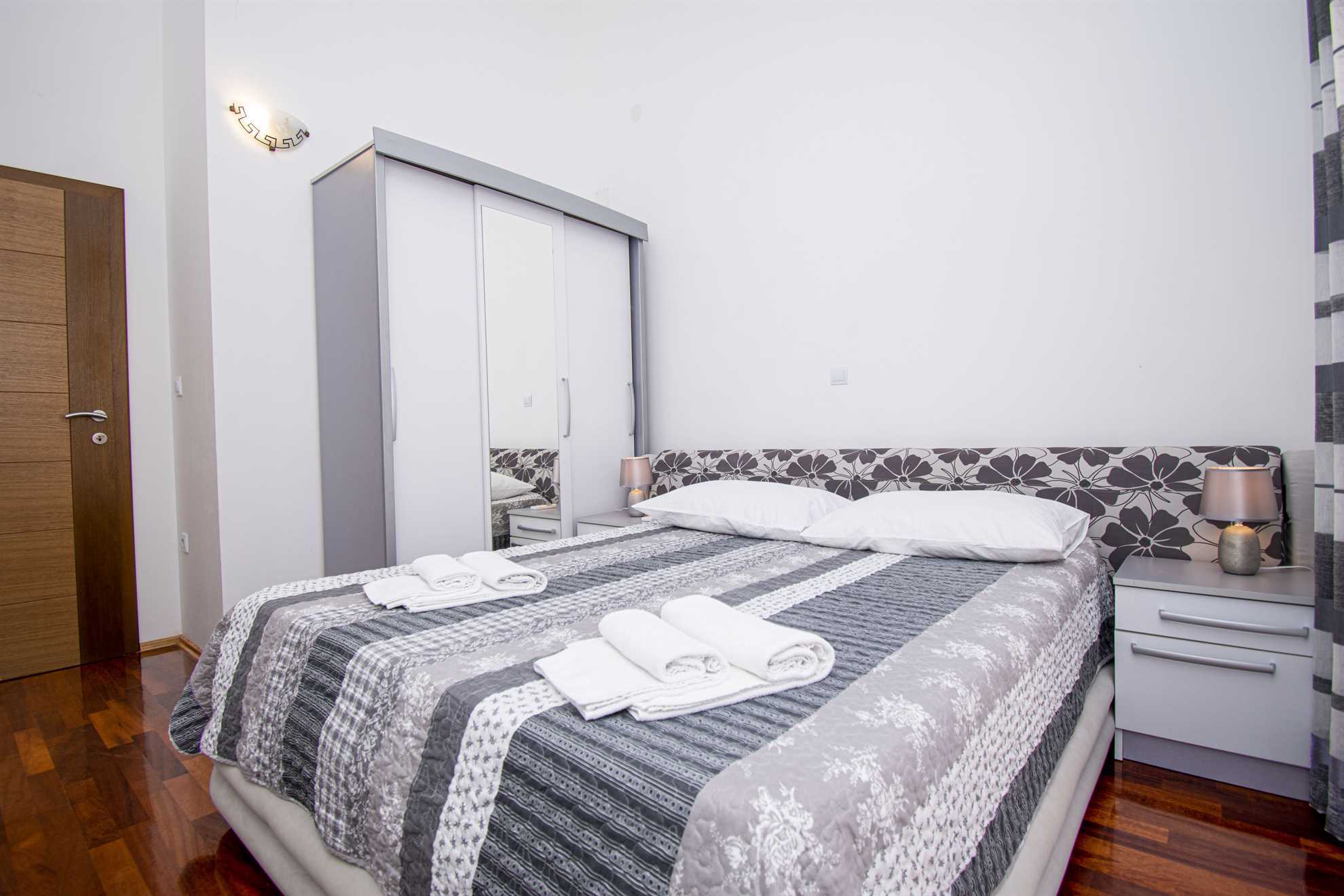 LotusApart One Bedroom