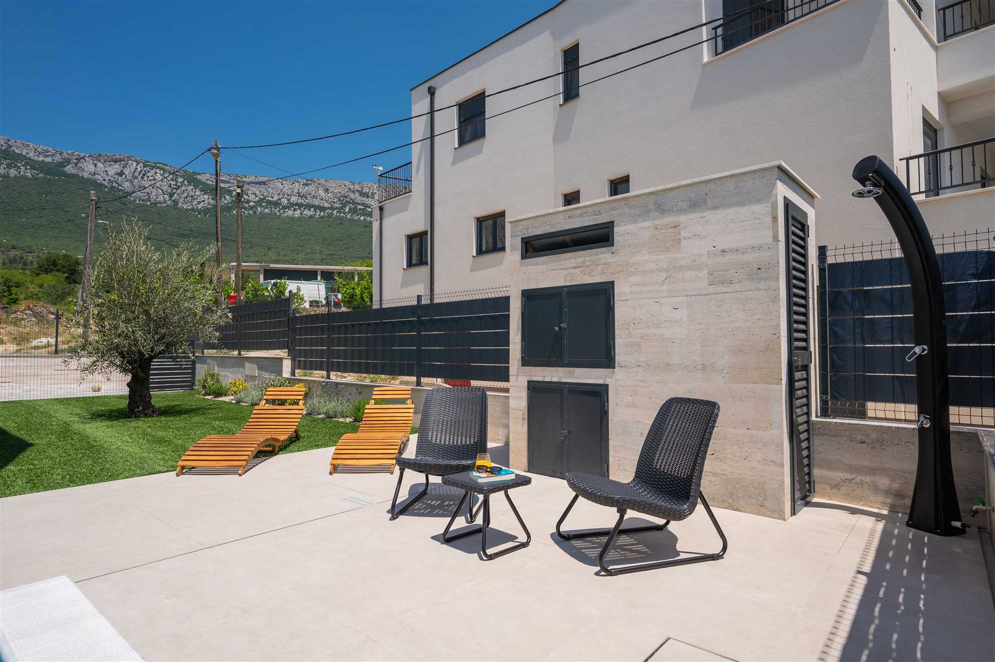 Villa Mima II:Holiday oasis with hydromassage pool