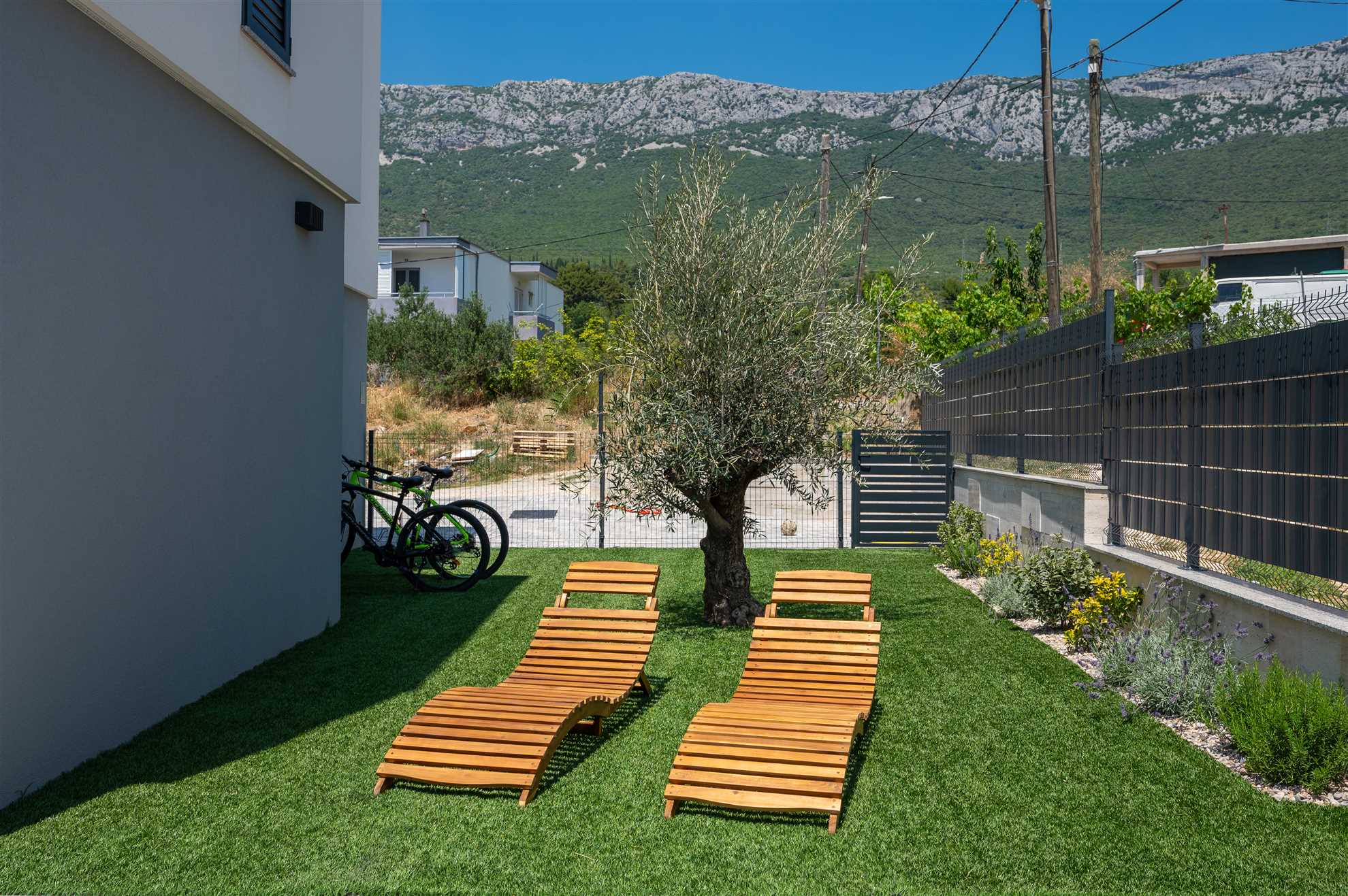 Villa Mima II:Holiday oasis with hydromassage pool