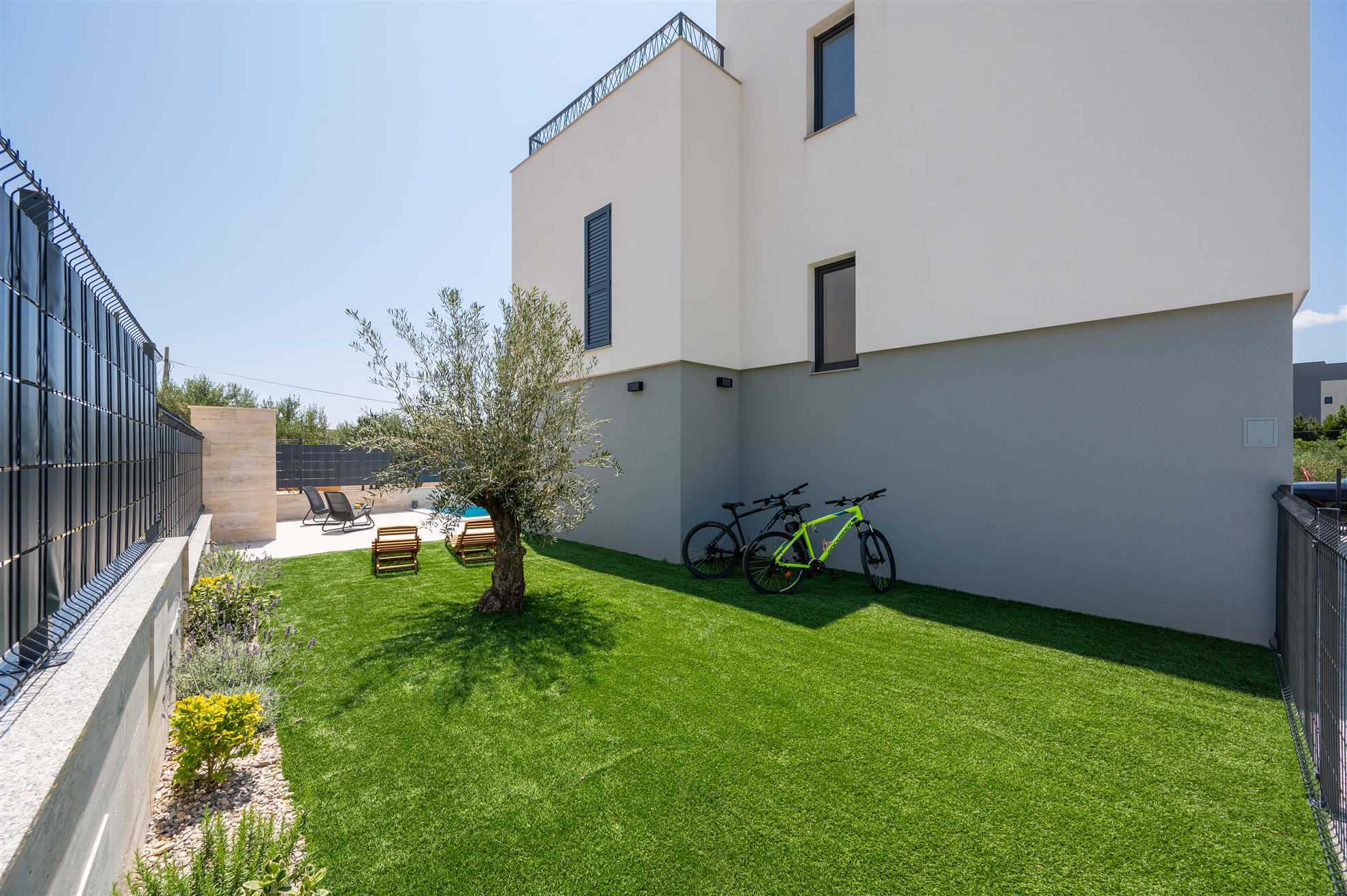 Villa Mima II:Holiday oasis with hydromassage pool