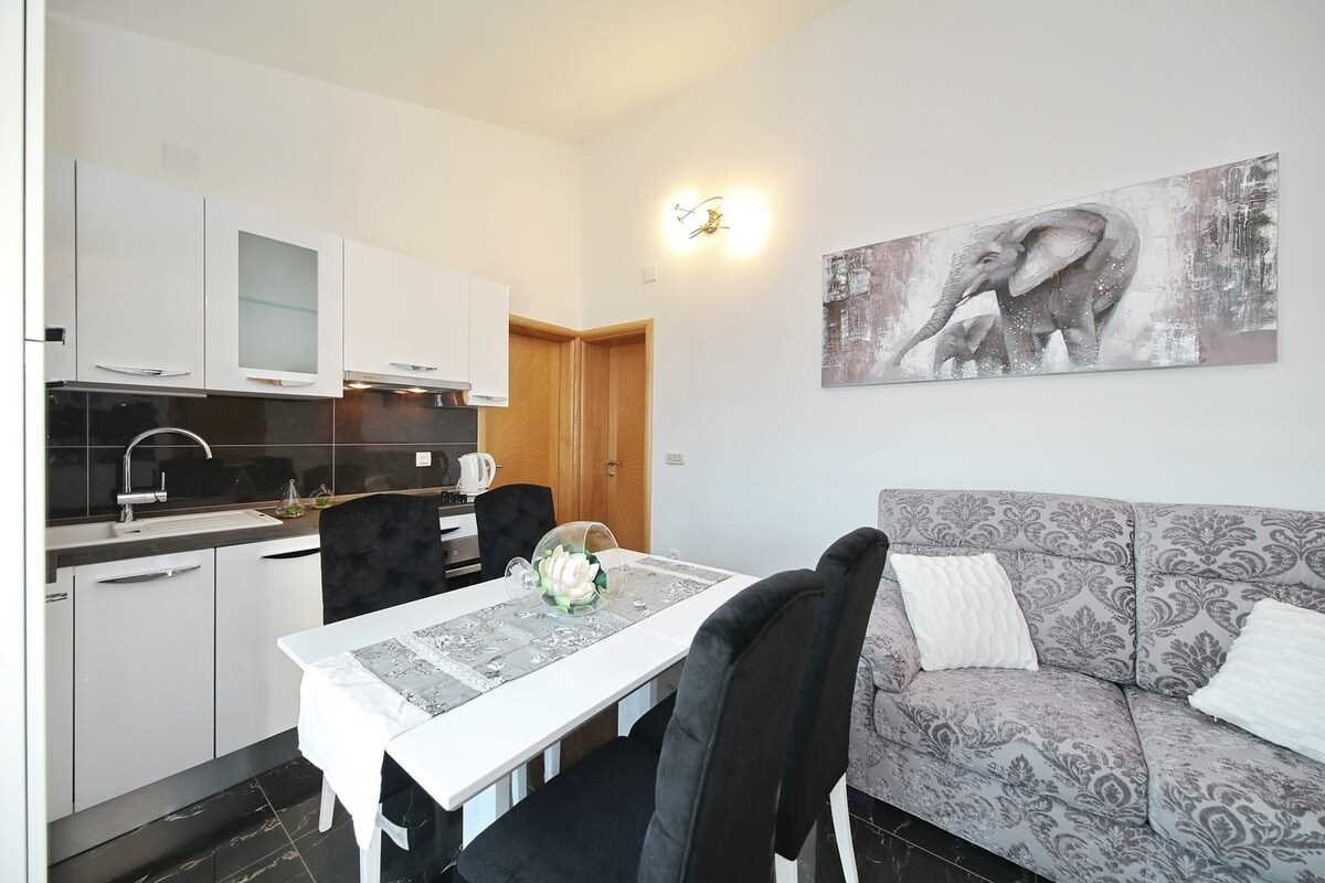 Villa Marko A4 | Adriatic Luxury Villas