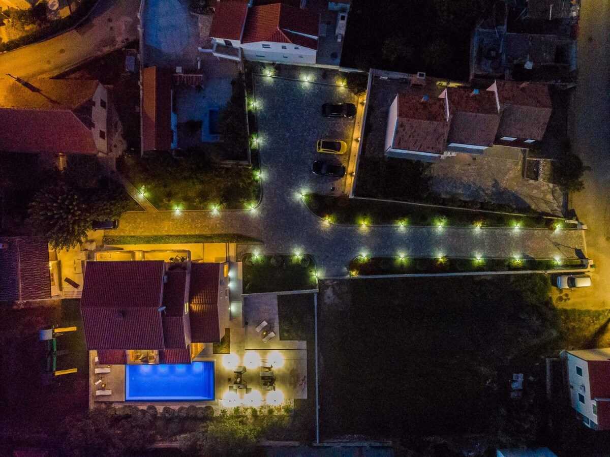 Villa Marko A4 | Adriatic Luxury Villas