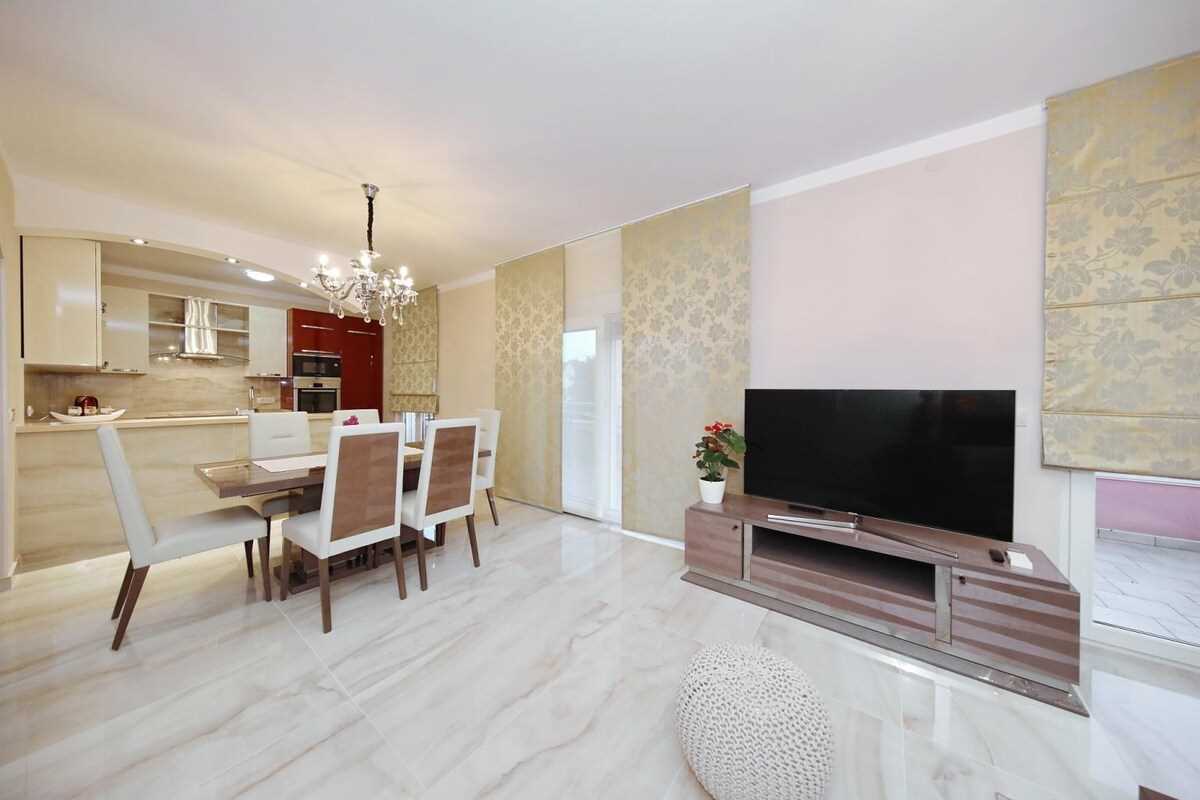 Villa Marko A6 | Adriatic Luxury Villas