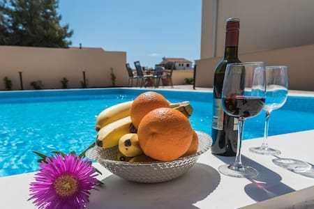 Apartment Sandrina A1 | Adriatic Luxury Villas