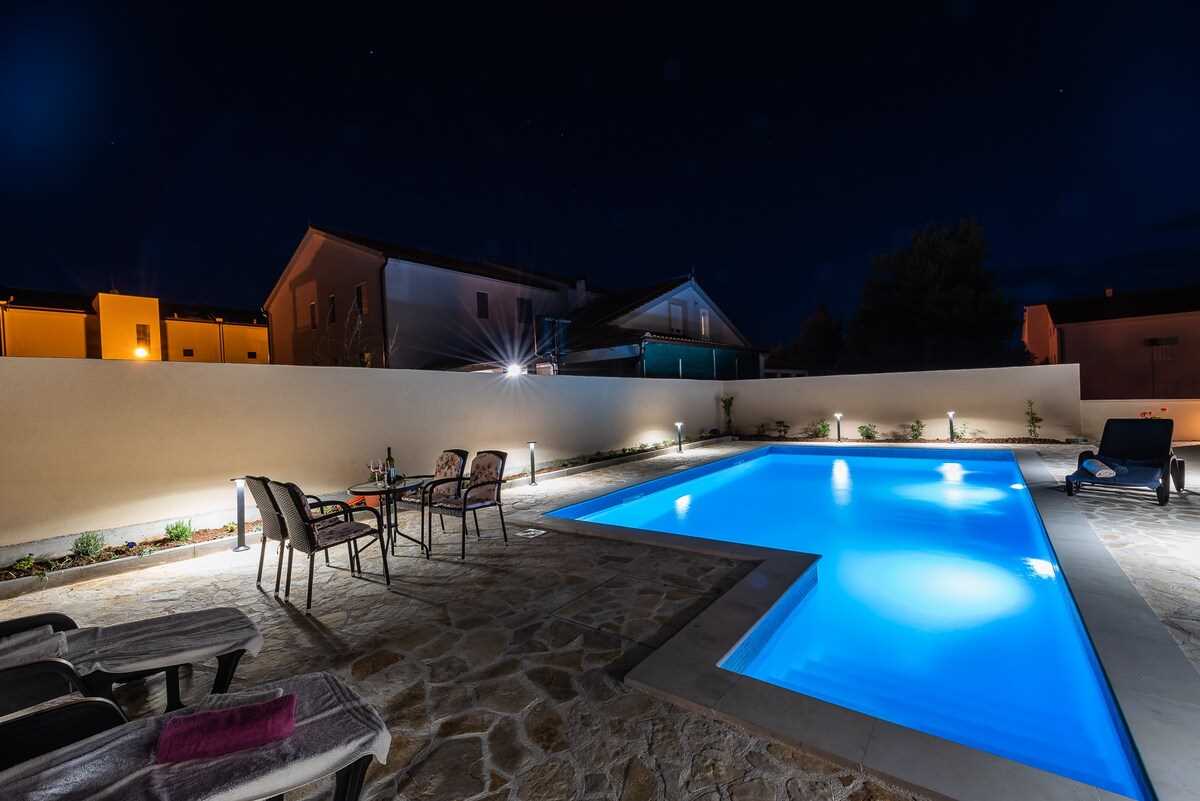 Apartment Sandrina A3 | Adriatic Luxury Villas