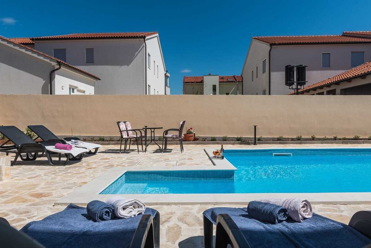 Apartment Sandrina A4 | Adriatic Luxury Villas