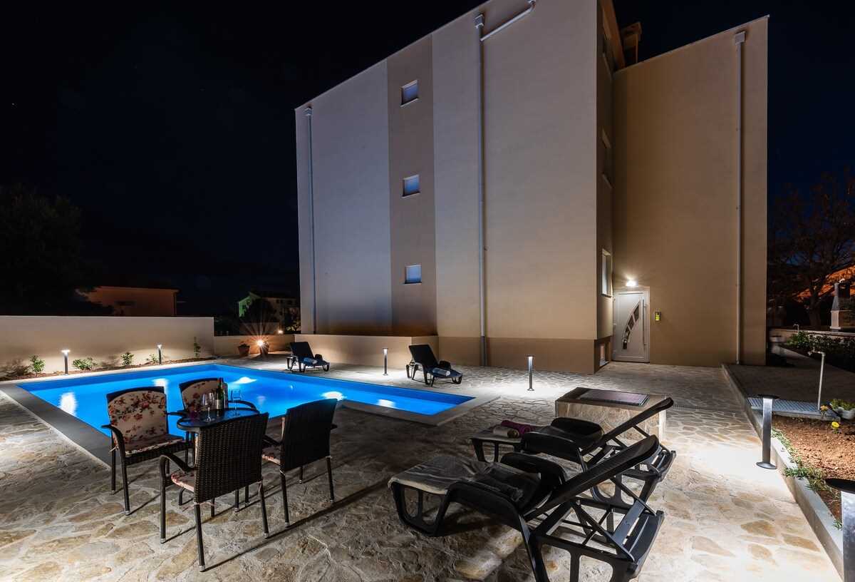 Apartment Sandrina A4 | Adriatic Luxury Villas