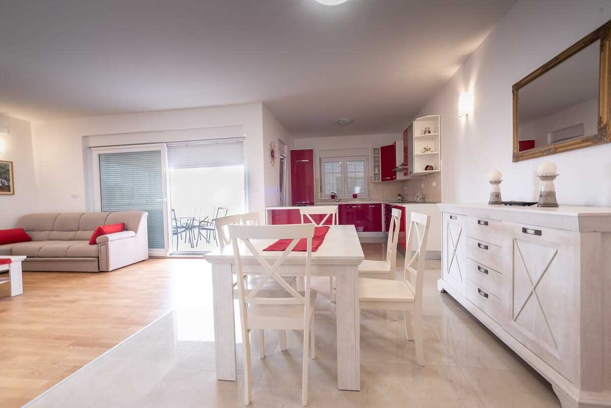 Apartment Sandrina A4 | Adriatic Luxury Villas