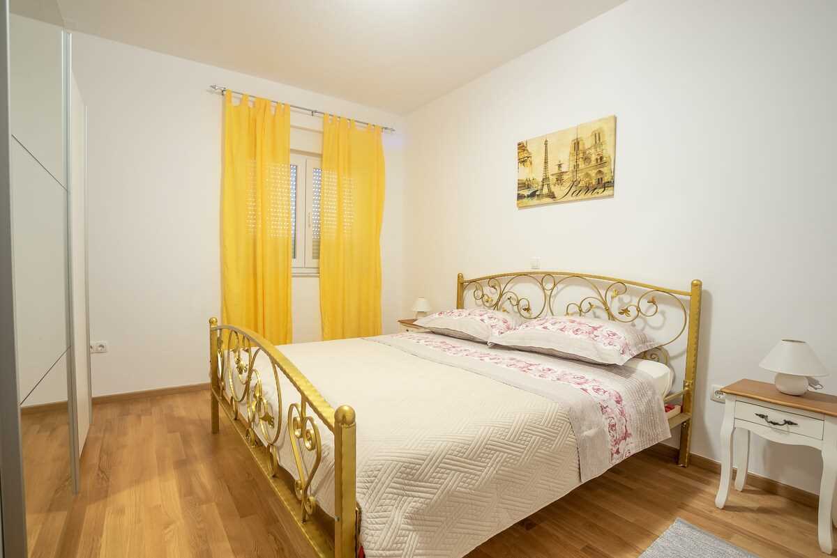 Apartment Sandrina A4 | Adriatic Luxury Villas