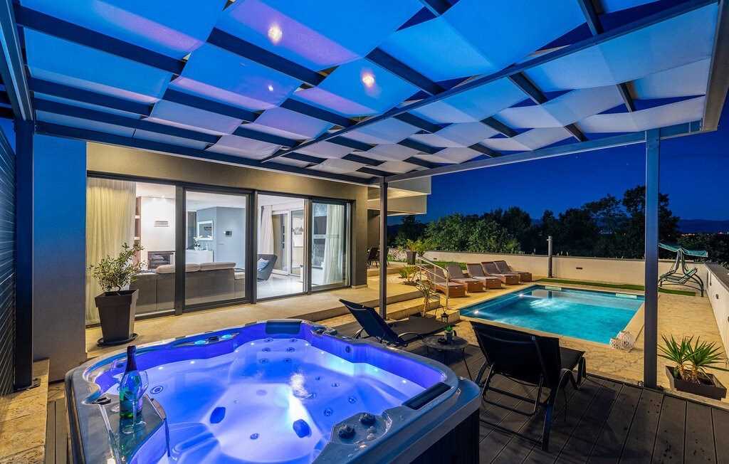 Villa Evoque | Adriatic Luxury Villas