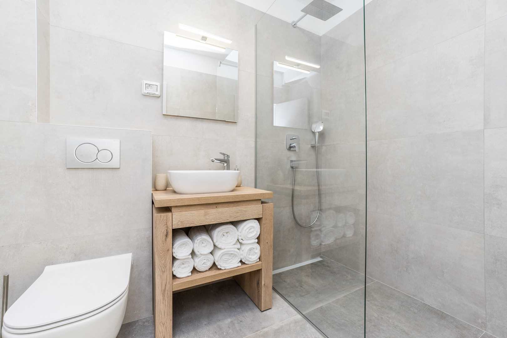 FRADAMA Blue A4 | Adriatic Luxury Villas