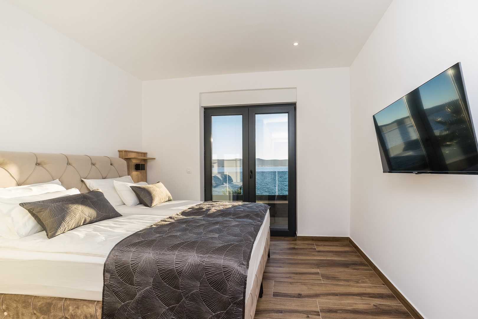 FRADAMA Blue A4 | Adriatic Luxury Villas