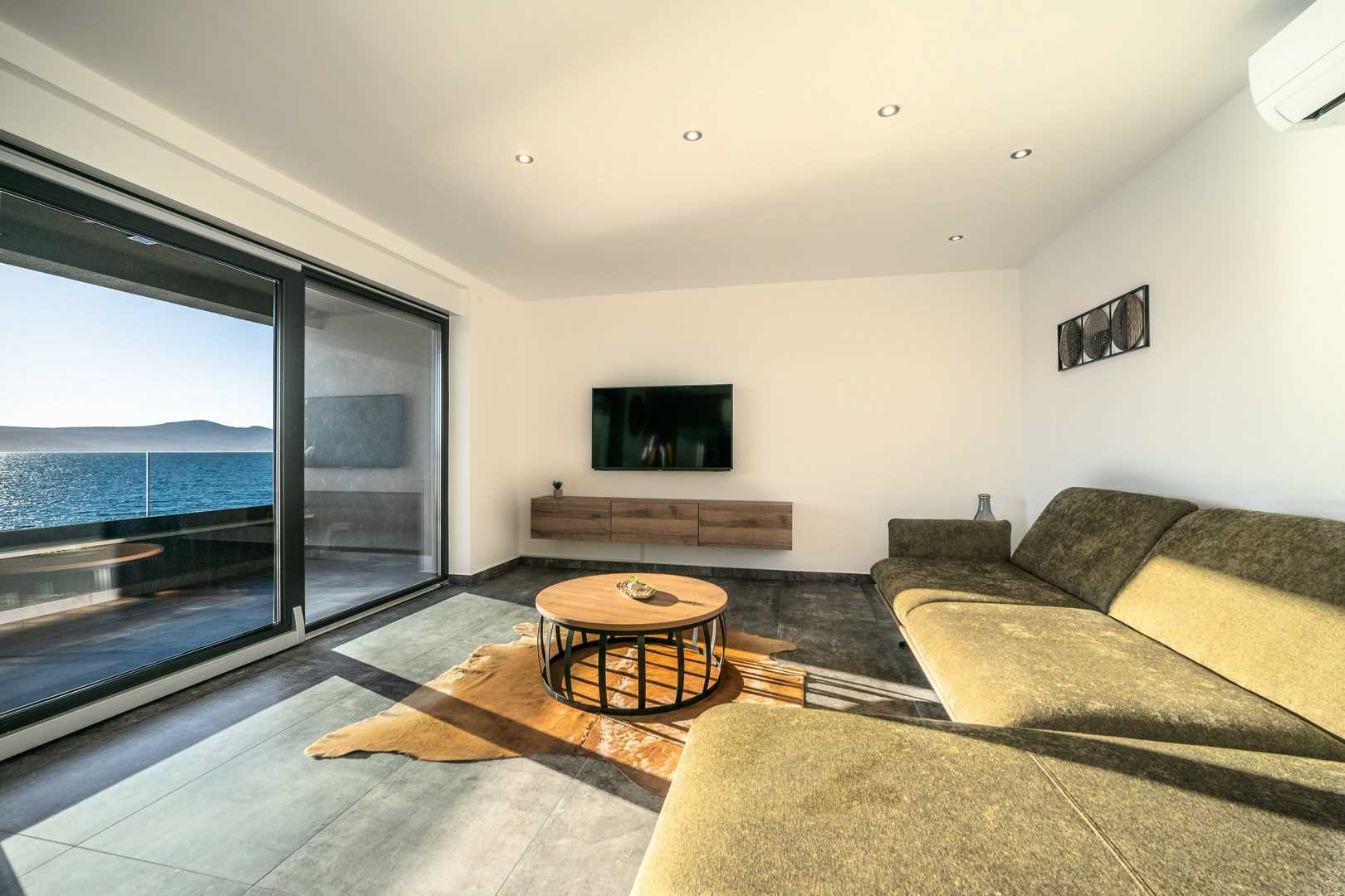 FRADAMA Blue A6 | Adriatic Luxury Villas