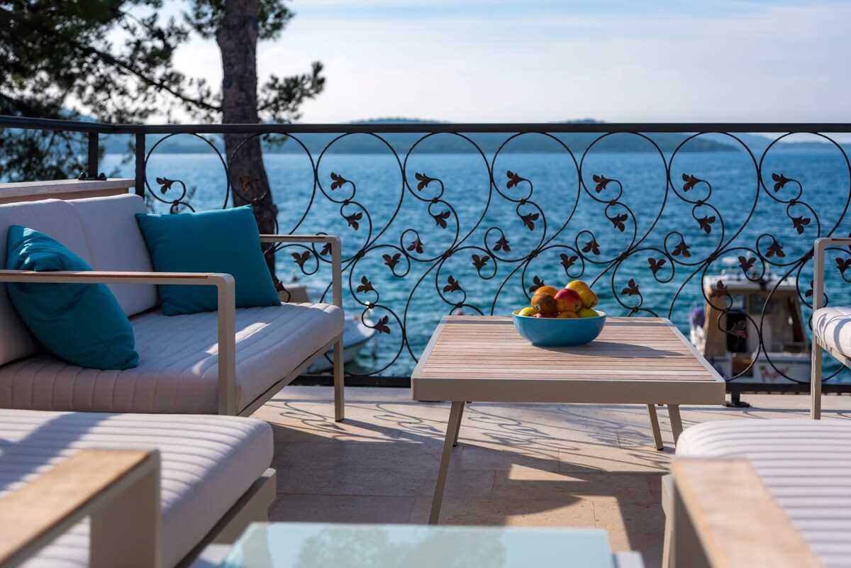 Villa Flores Adriatica | Adriatic Luxury Villas