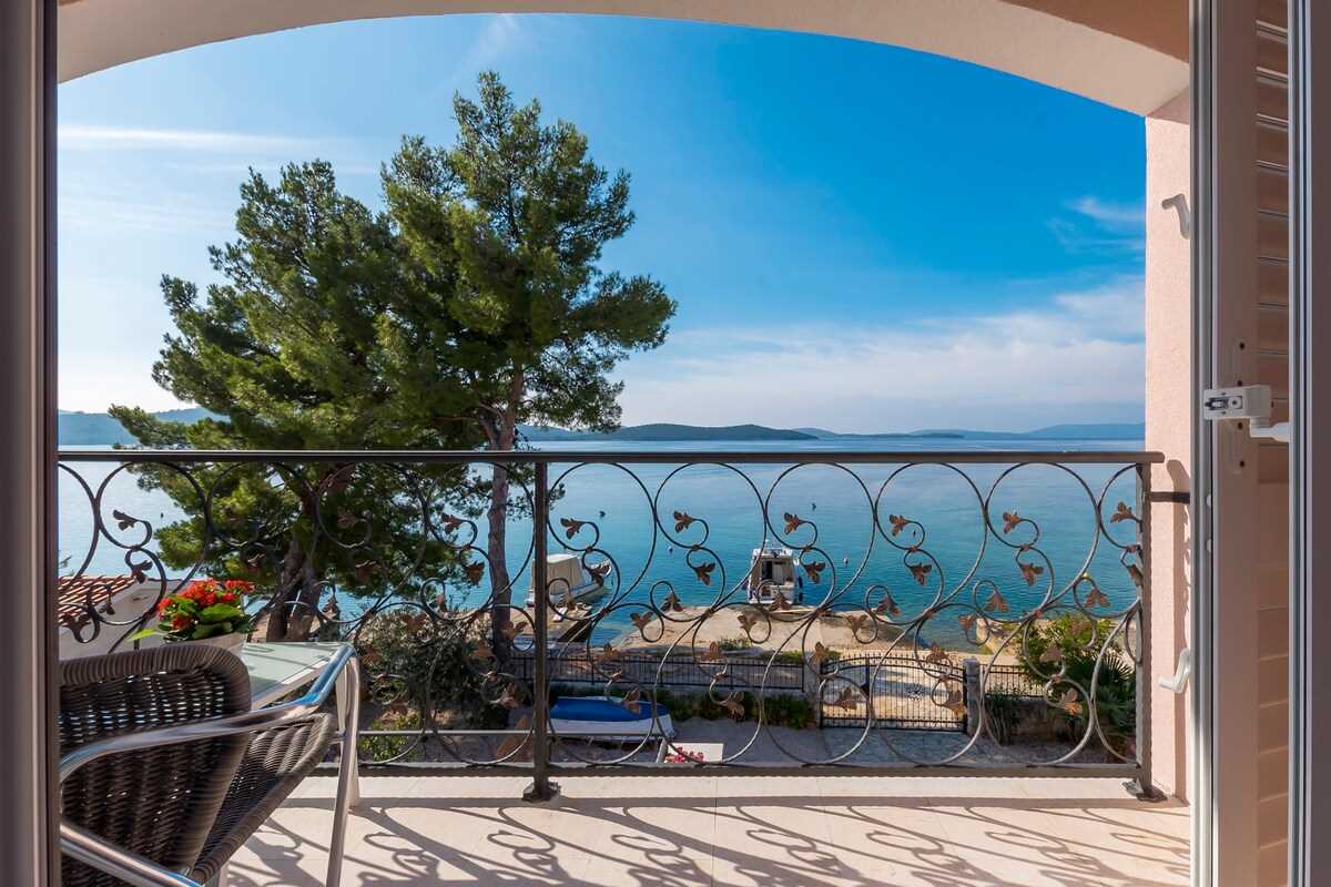 Villa Flores Adriatica | Adriatic Luxury Villas