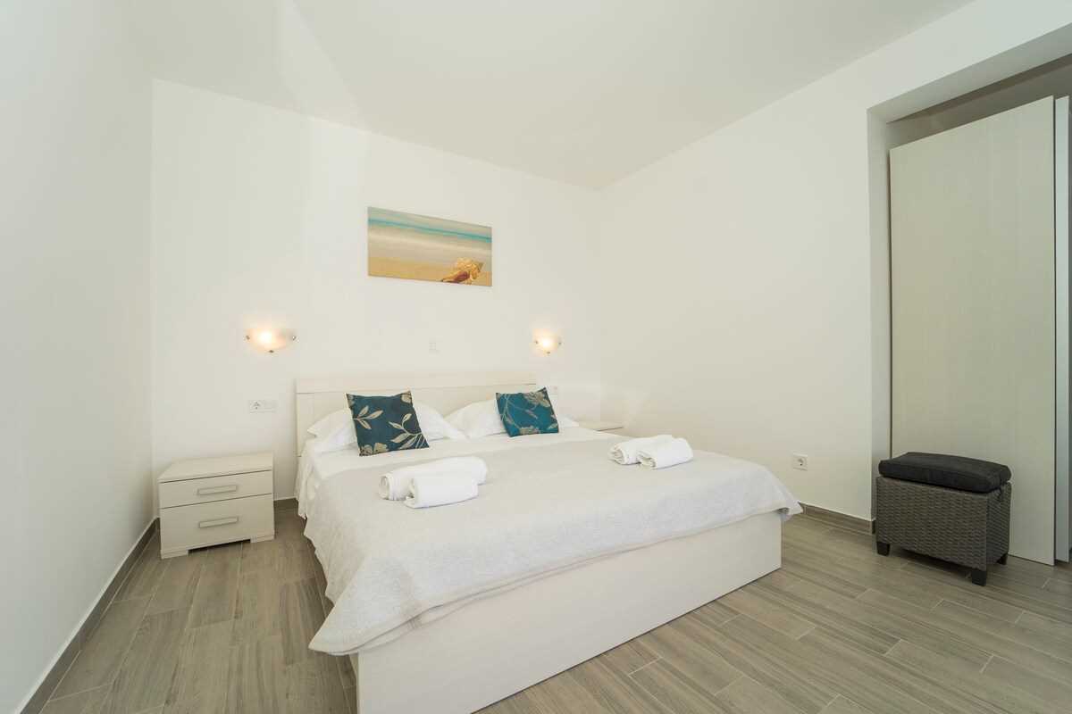 Villa Grski Rat | Adriatic Luxury Villas