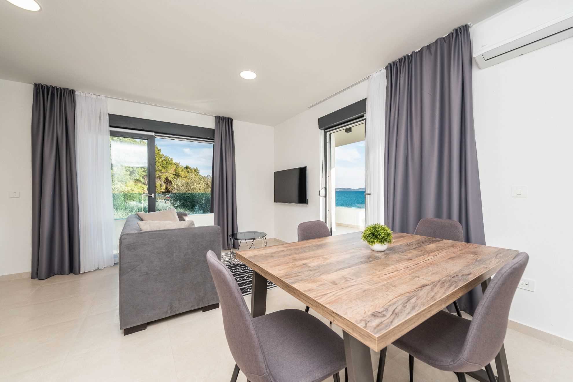 Villa Fresca (F1) Luxury Apartment 2+1 guests