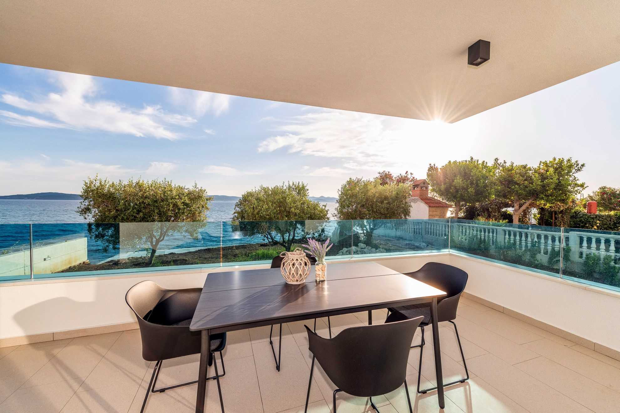 Villa Fresca (F1) Luxury Apartment 2+1 guests