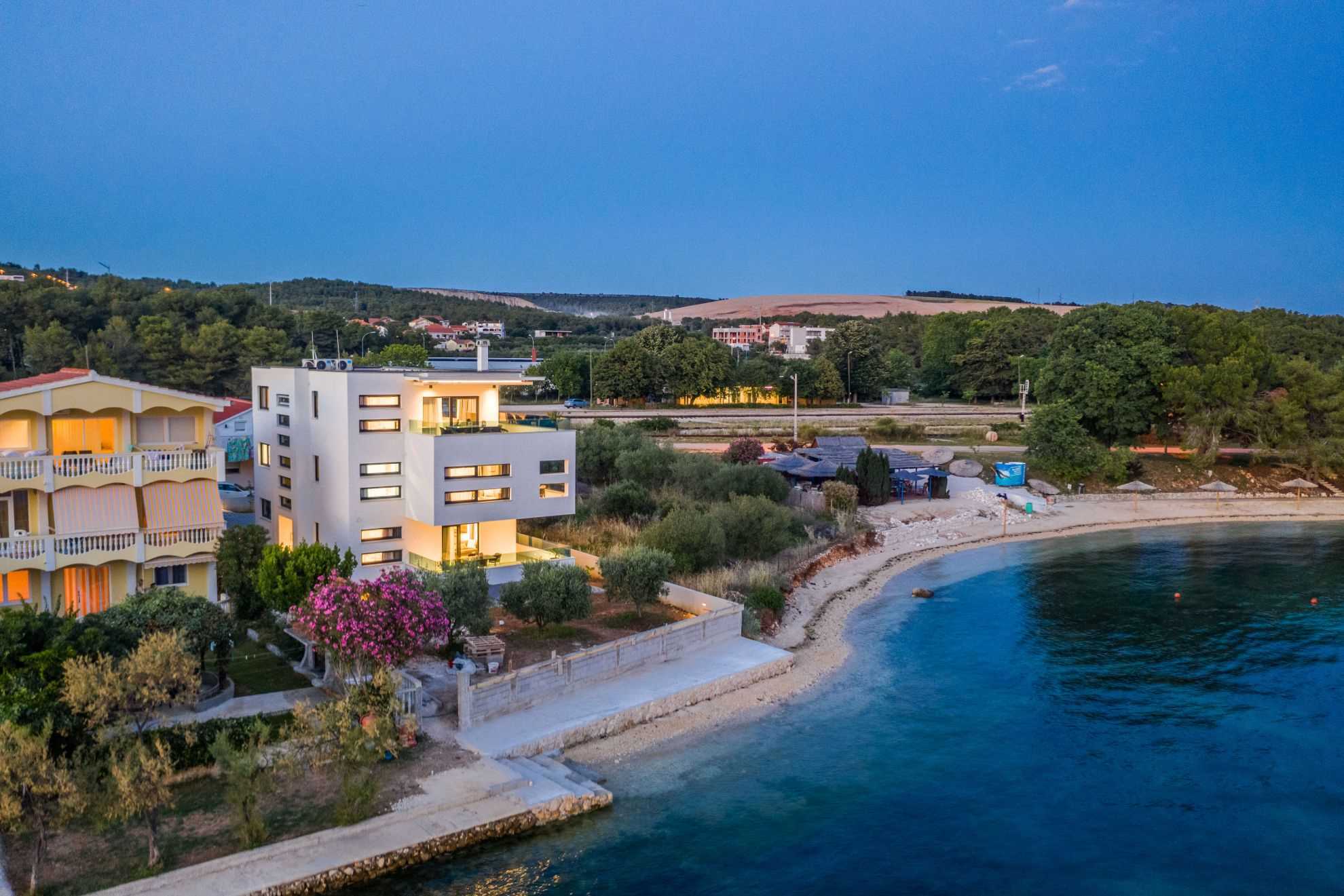 Villa Fresca (F1) Luxury Apartment 2+1 guests