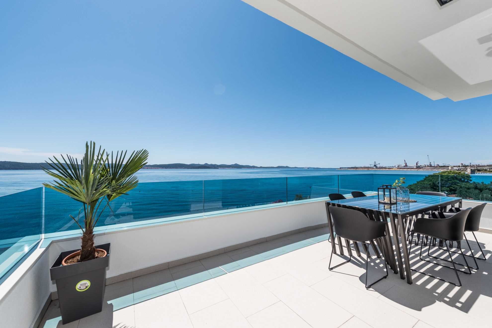 Beachfront Villa Fresca (F4) Penthouse 6+1 guests