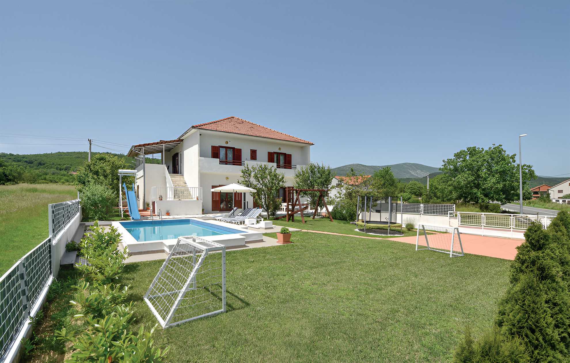 Villa Matulovic mit Pool, Sinj