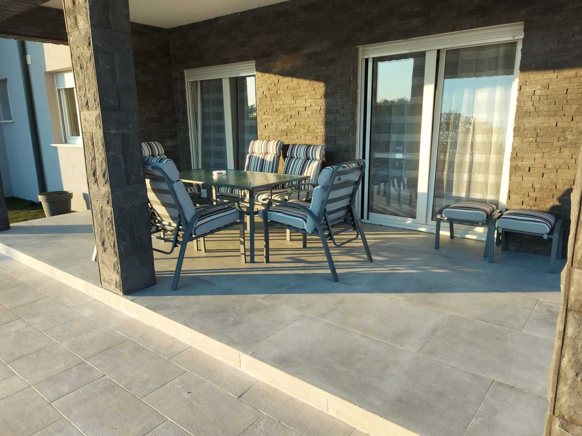 Villa Freya with heated swimming pool, Murvica
