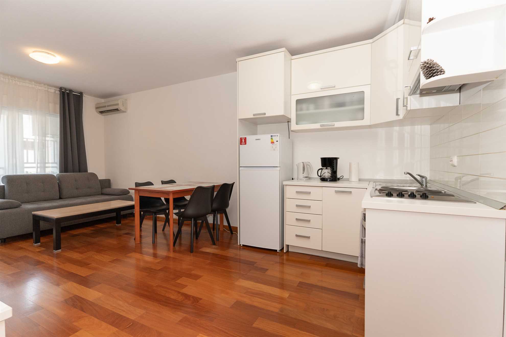 Apartment Martin Makarska